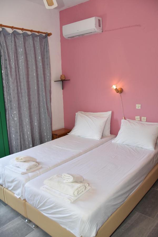 Metapontis Studios  Symi Exterior foto
