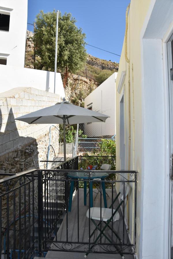 Metapontis Studios  Symi Exterior foto
