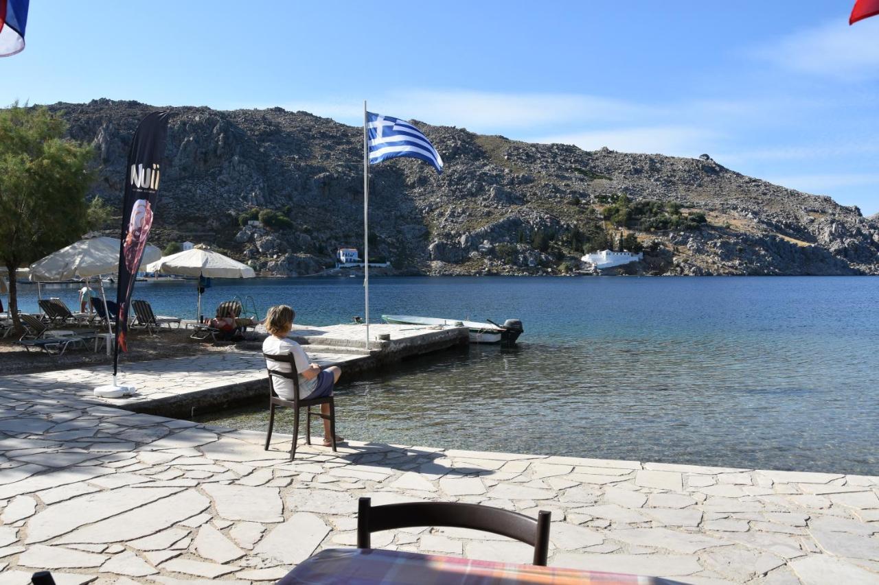 Metapontis Studios  Symi Exterior foto